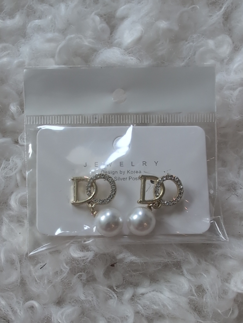 Pearl Drop Logo Stud Earrings - Gold and White